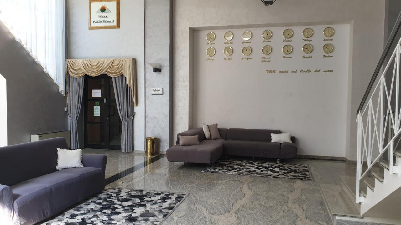 Palahotel Vallenoce Decollatura ภายนอก รูปภาพ