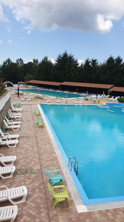 Palahotel Vallenoce Decollatura ภายนอก รูปภาพ