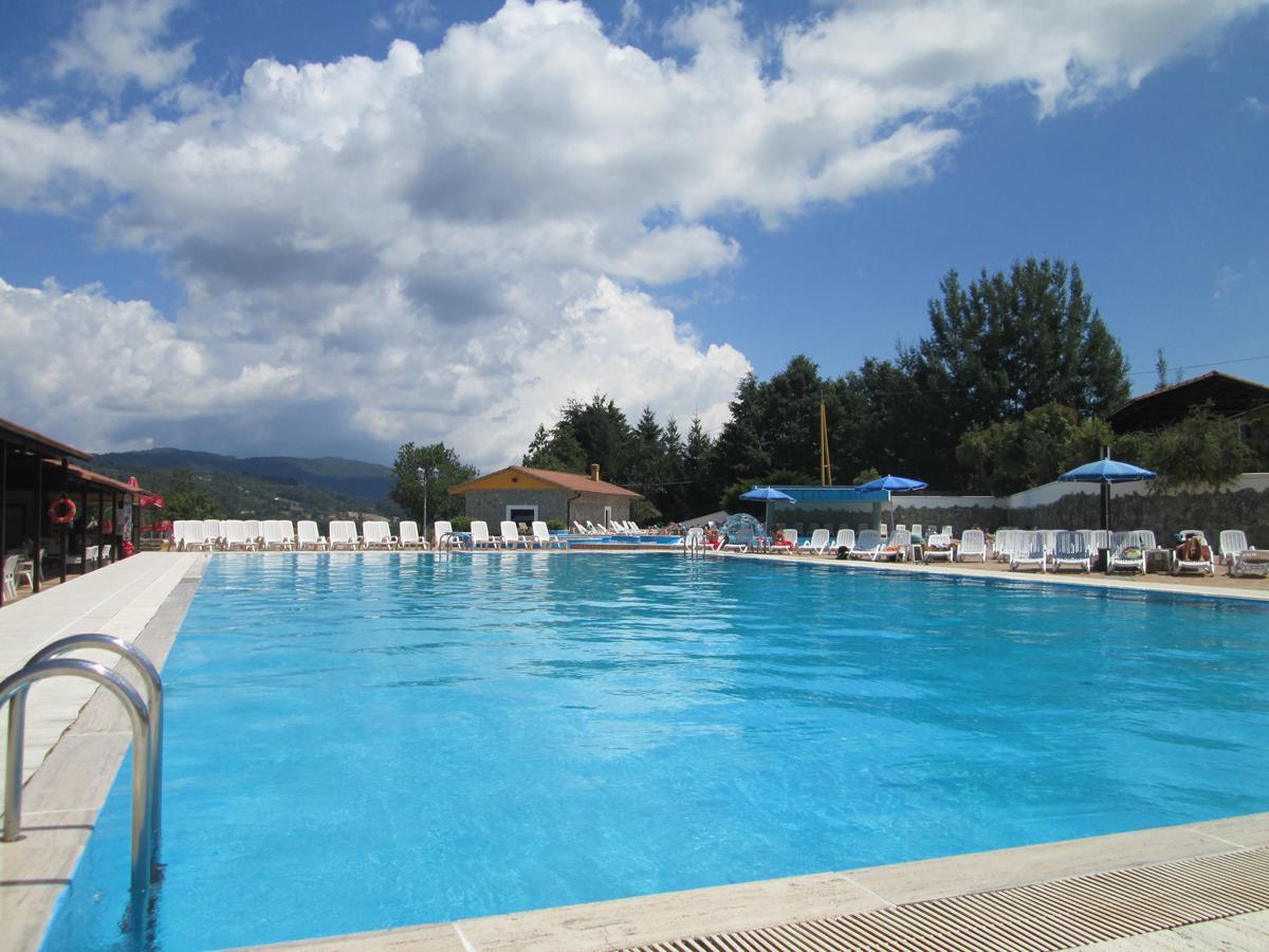 Palahotel Vallenoce Decollatura ภายนอก รูปภาพ